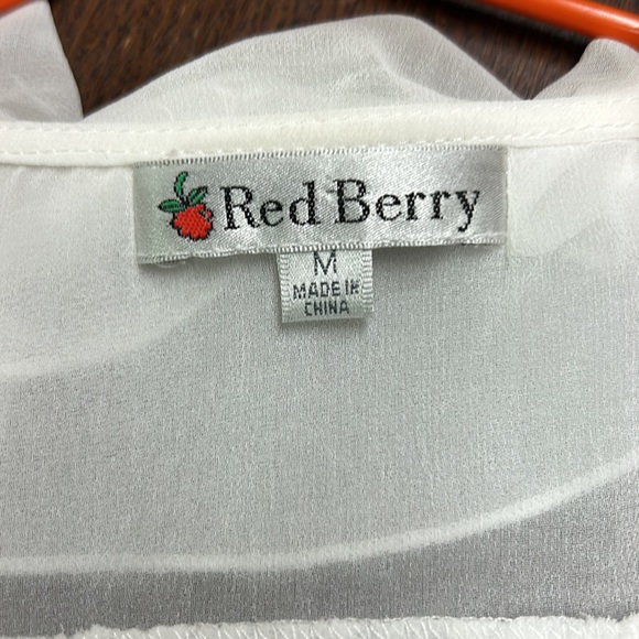 Red Berry shear top - Picture 5 of 9